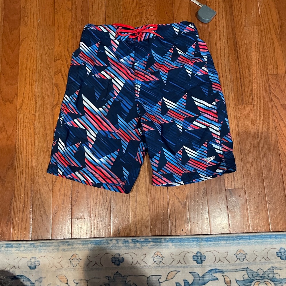 Speedo Men's Athletic Shorts with Blue and Red Star Design size medium